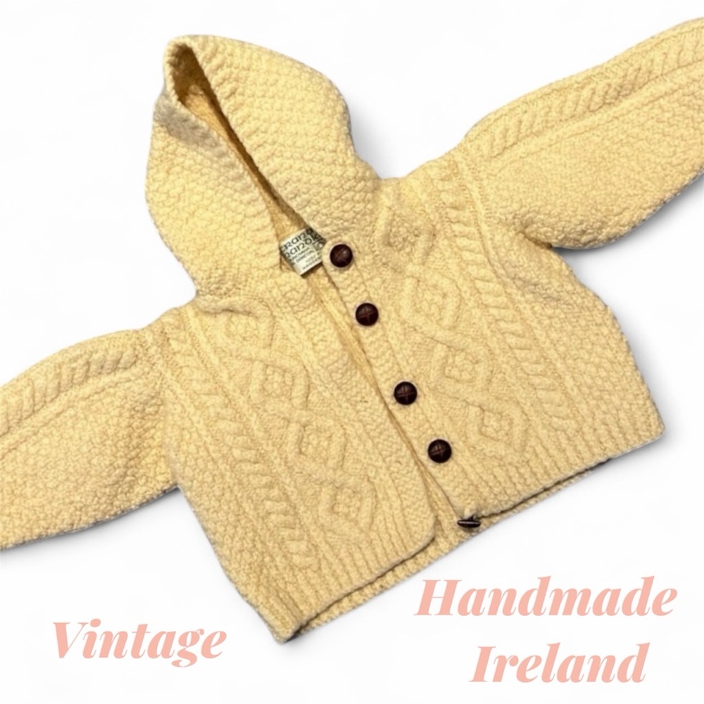 VGUC Handmade Irish Wool Sweater - Baby / Infant Sweater - 1980s (3-6 mos)